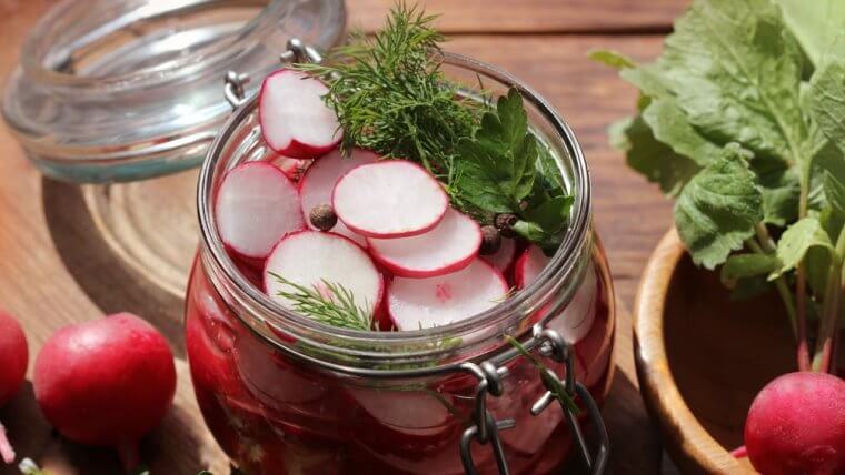 Overnight Chinese Radish Pickles