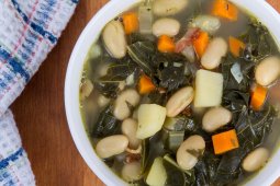 White Bean, Kale & Bacon Stew
