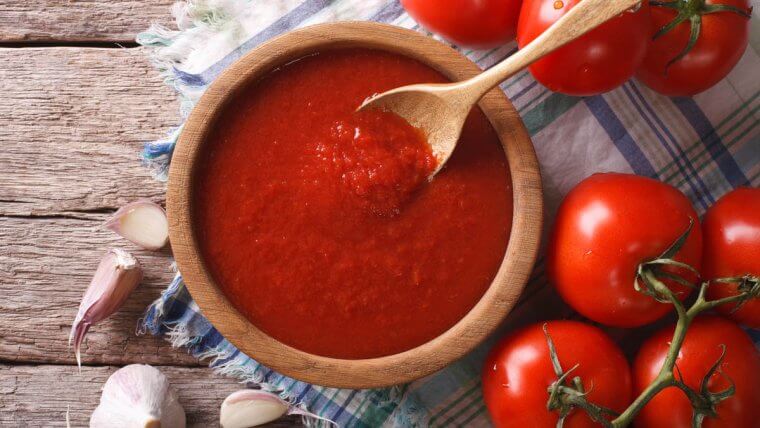 Home-made tomato Sauce