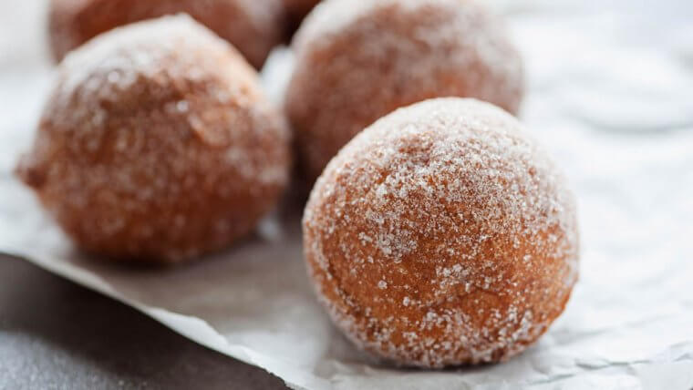 Pumpkin (or winter squash) Doughnut Holes